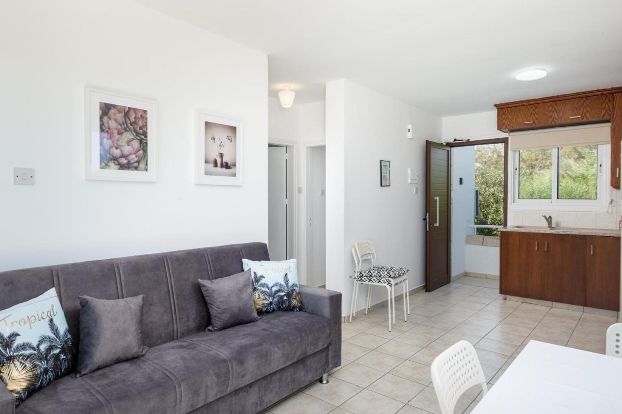 Oceanview Apartment Lárnaka Eksteriør bilde